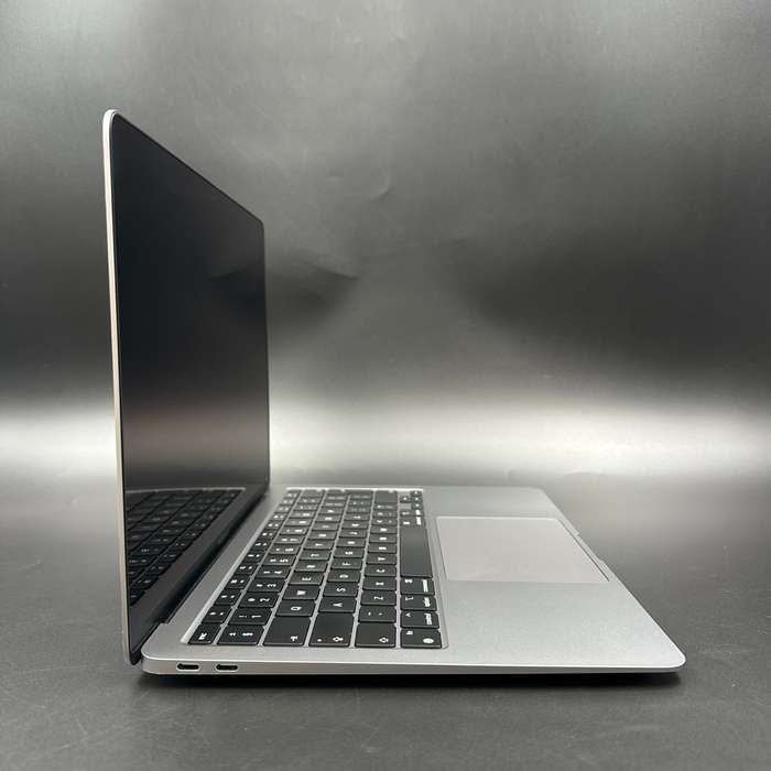 Macbook Air M1 13" 8GB 256GB Space Grey