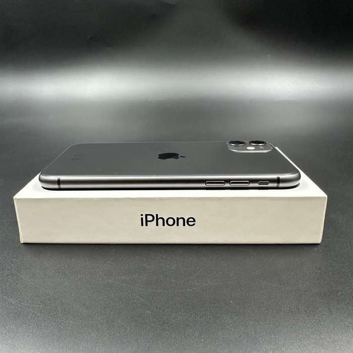 iPhone 11 64GB Black