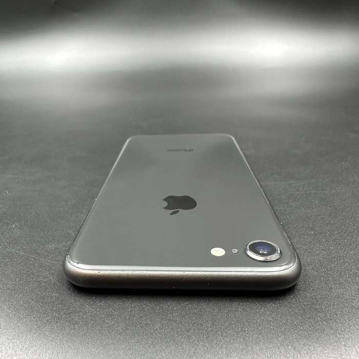 iPhone 8 64GB Space Grey