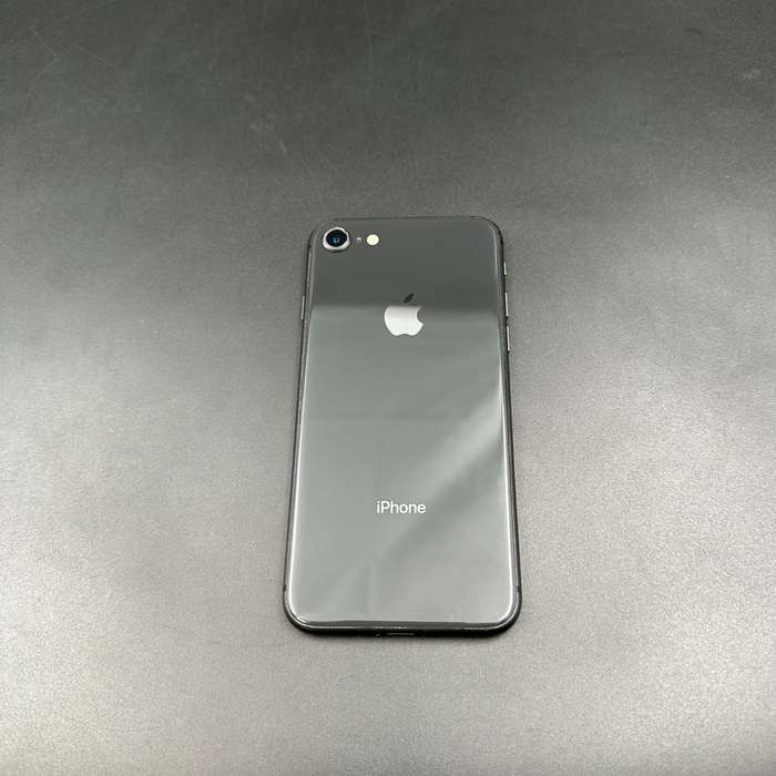 iPhone 8 64GB Space Grey