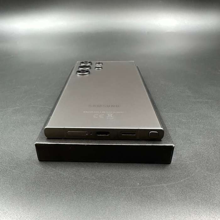 Samsung Galaxy S24 Ultra 256GB Titanium Black