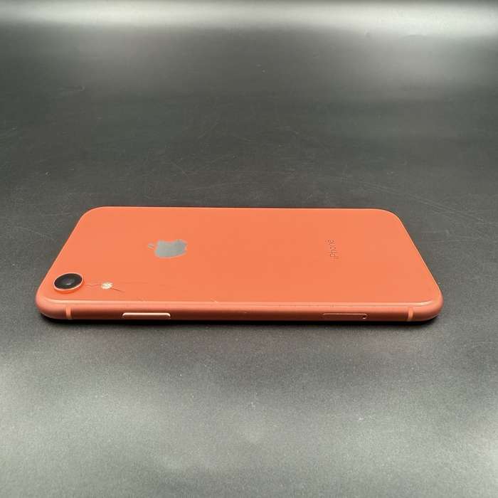 iPhone XR 128GB Coral (Cracked Back)