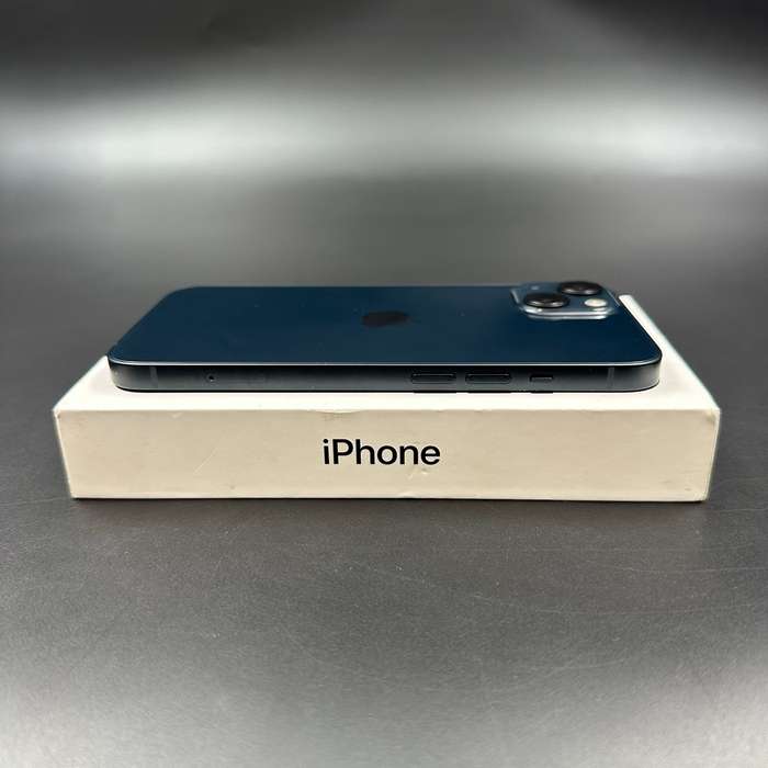 iPhone 13 128GB Midnight