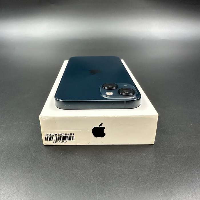 iPhone 13 128GB Midnight