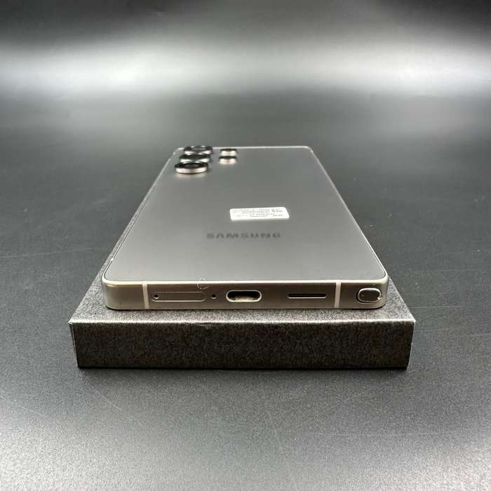 Samsung Galaxy S25 Ultra 5G 256GB DS Titanium Grey