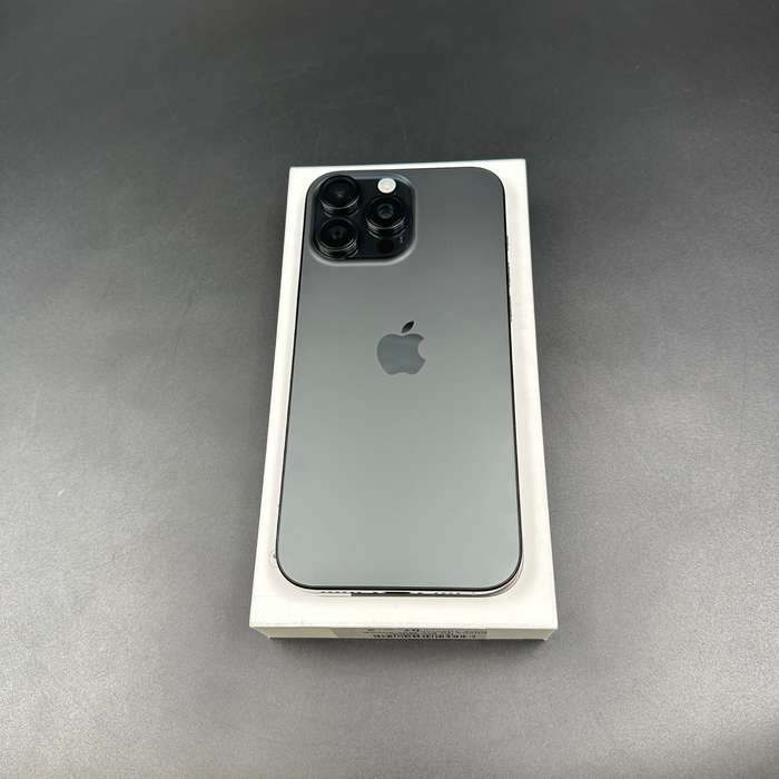 iPhone 16 Pro Max 256GB Black Titanium
