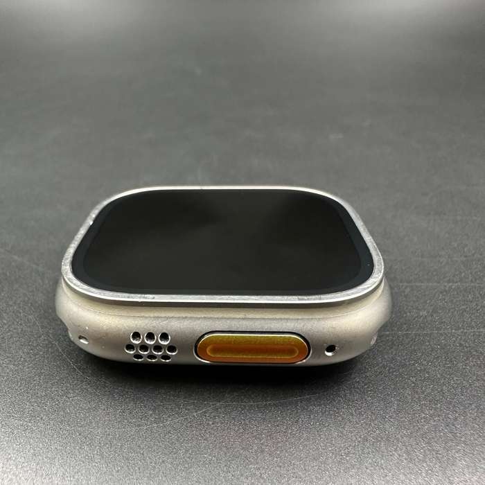 Apple Watch Ultra (Gen 1) GPS + Cellular 49MM