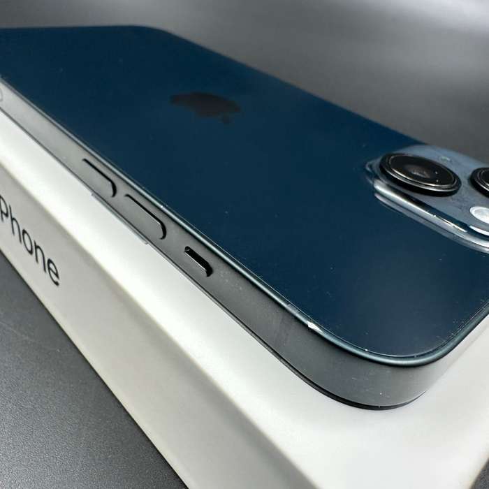 iPhone 14 128GB Midnight