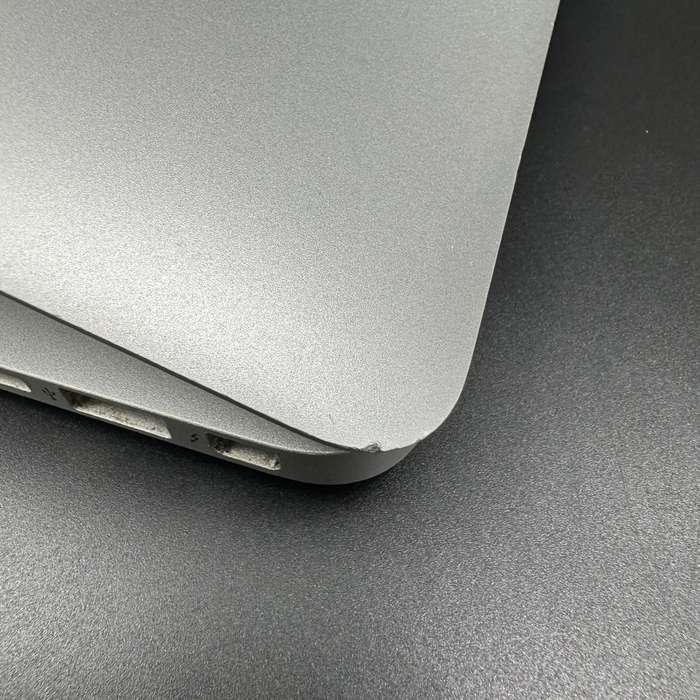 Macbook Air 13" 2017 1.8Ghz | 128GB SSD | 8GB Ram | Core i5 Silver