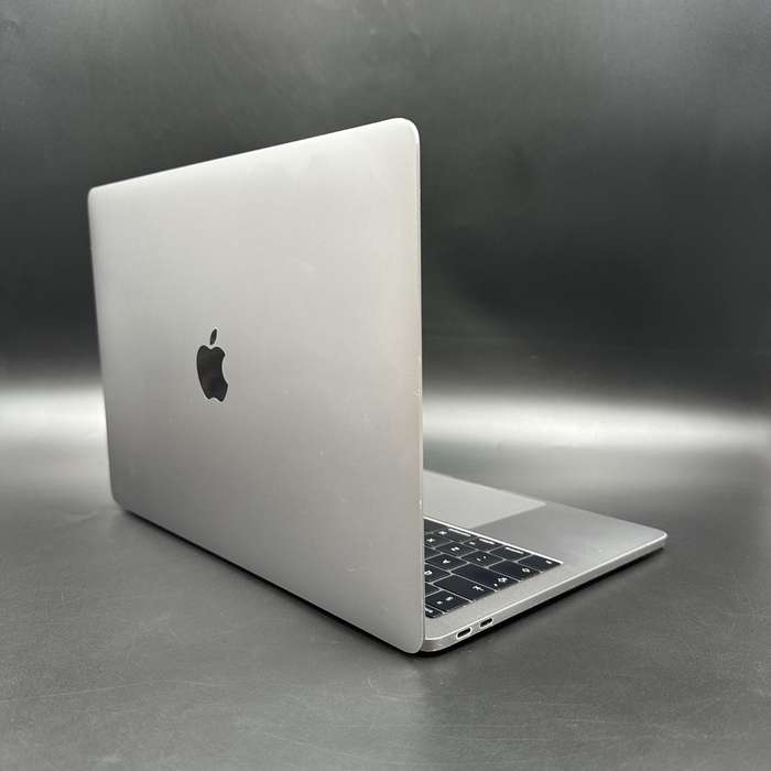 Macbook Pro 13" 2016 2.0Ghz | 256GB SSD | 8GB Ram | Core i5 Space Grey
