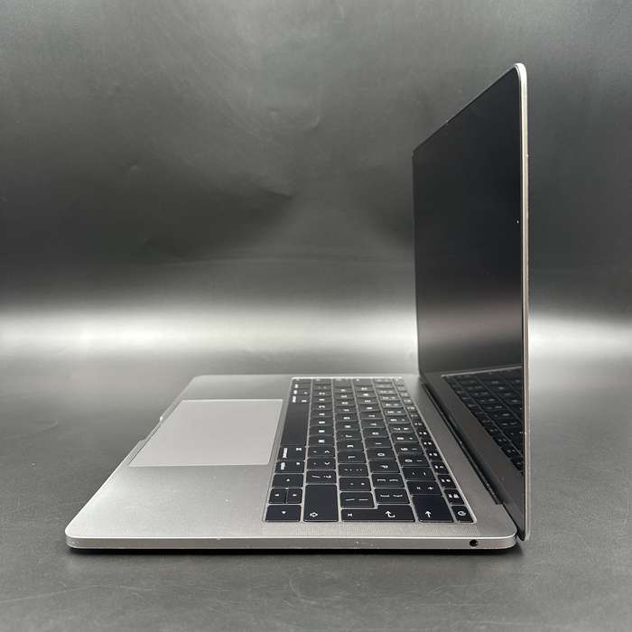 Macbook Pro 13" 2016 2.0Ghz | 256GB SSD | 8GB Ram | Core i5 Space Grey