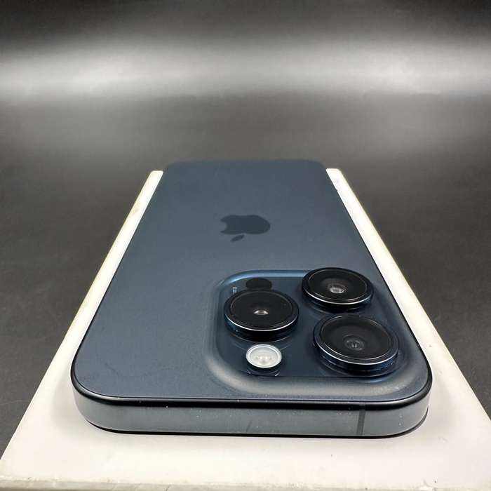 iPhone 15 Pro 128GB Blue Titanium