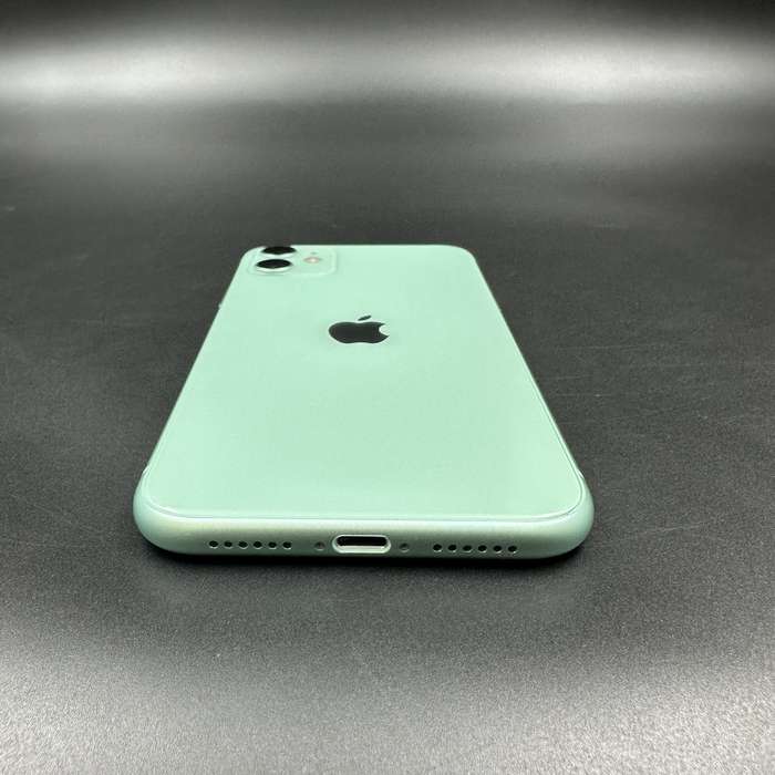 iPhone 11 64GB Green