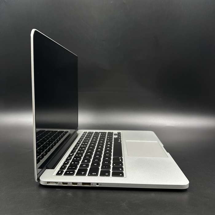 Macbook Pro 13" 2015 2.7GHz | 256GB SSD | 8GB Ram | Core i5 Space Grey