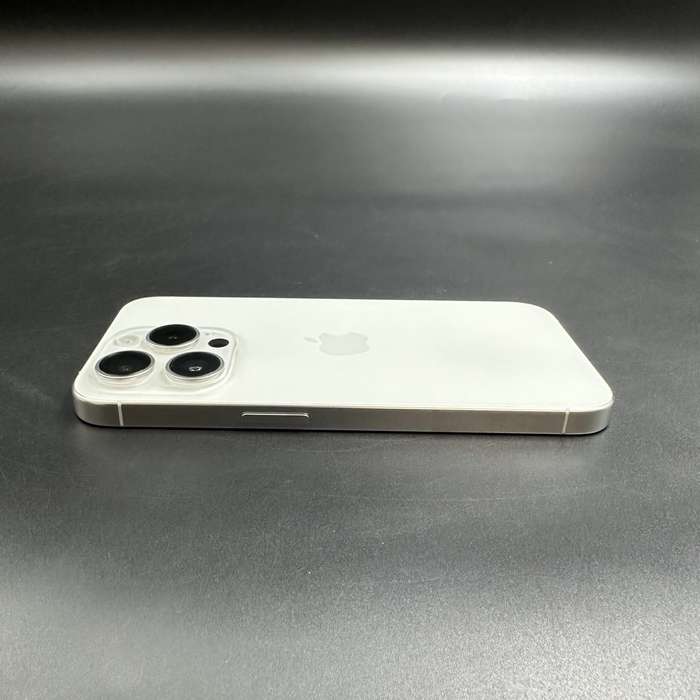 iPhone 15 Pro 128GB White Titanium