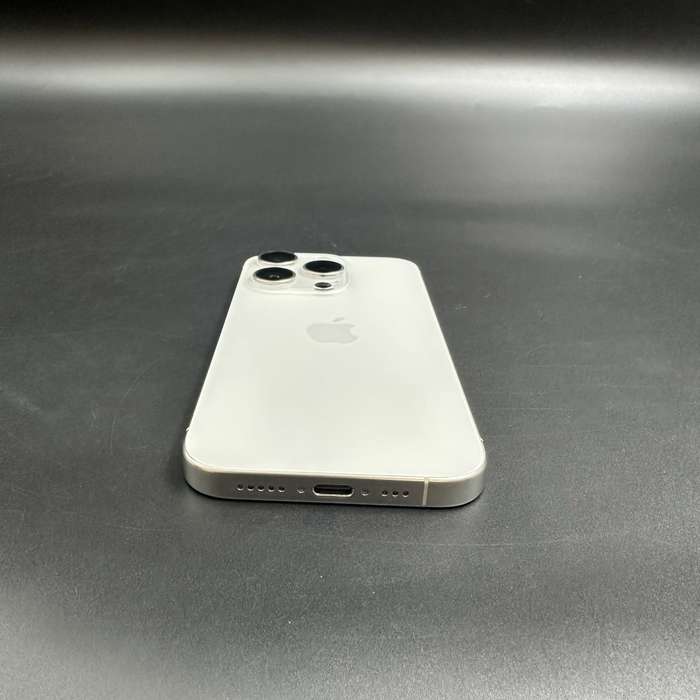 iPhone 15 Pro 128GB White Titanium