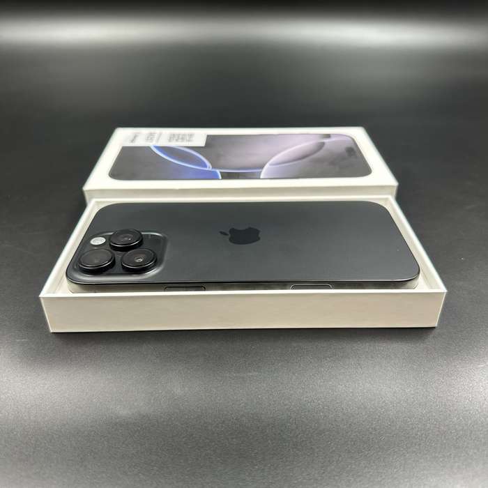 iPhone 16 Pro Max 256GB Black Titanium