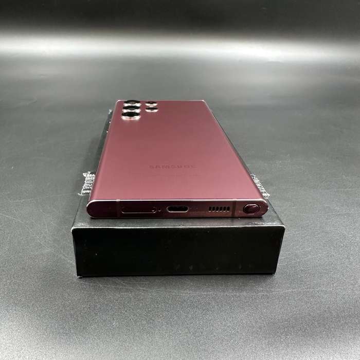 Samsung Galaxy S22 Ultra 256GB Burgundy