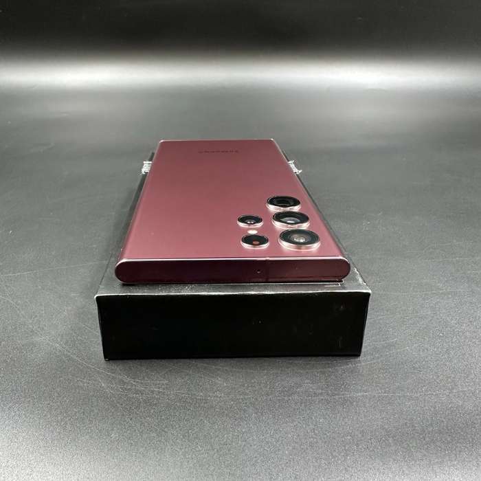 Samsung Galaxy S22 Ultra 256GB Burgundy