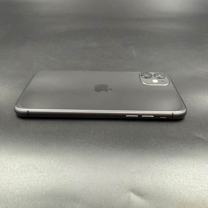iPhone 11 64GB Black