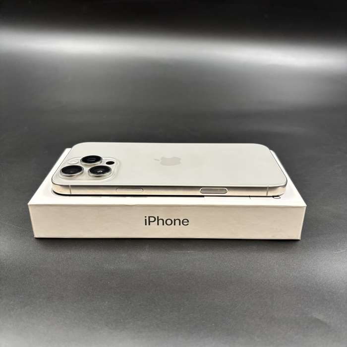 iPhone 16 Pro Max 512GB Natural Titanium