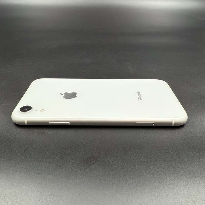 iPhone XR 64GB White