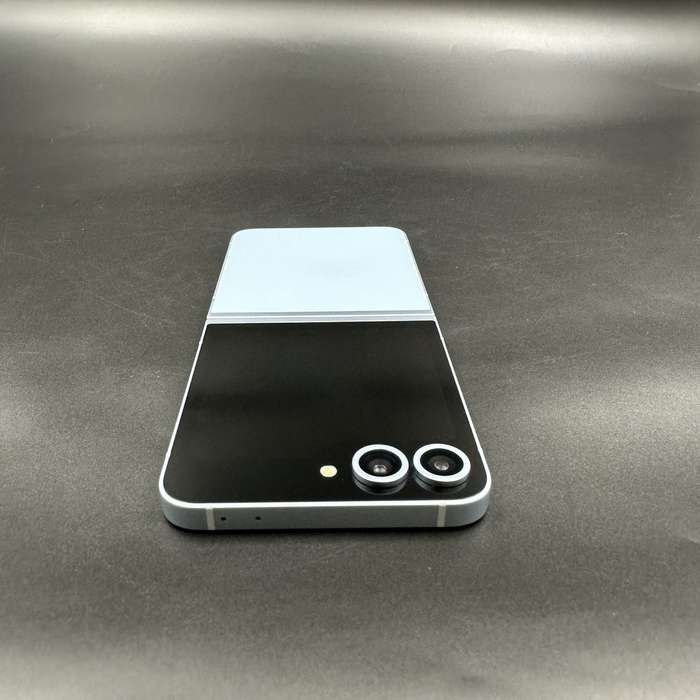 Samsung Galaxy Z Flip 6 256GB Blue