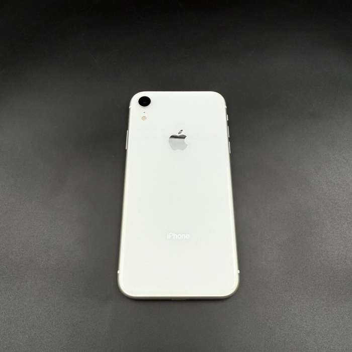 iPhone XR 64GB White