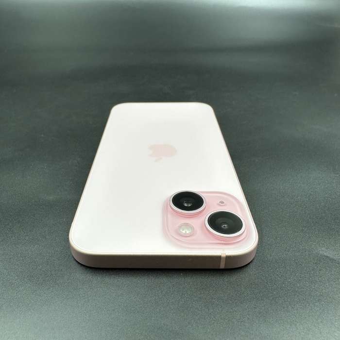 iPhone 15 128GB Pink
