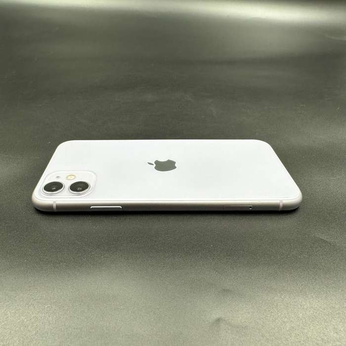 iPhone 11 256GB Purple