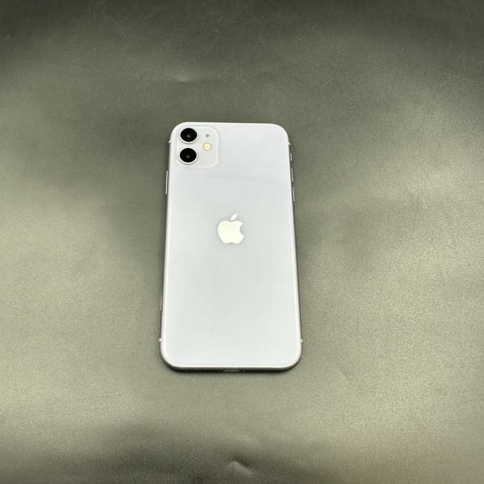 iPhone 11 256GB Purple