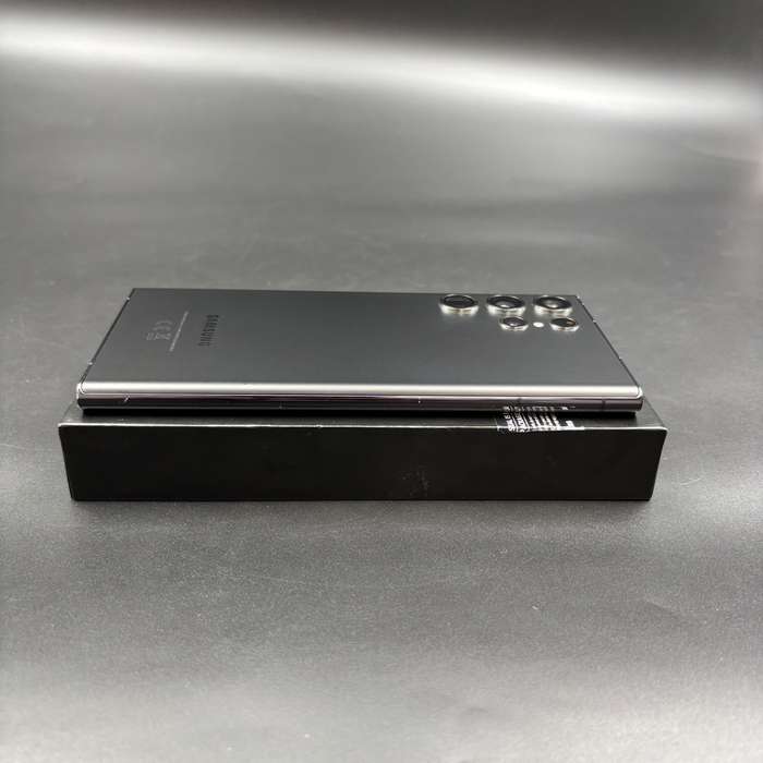 Samsung Galaxy S22 Ultra 256GB Phantom Black