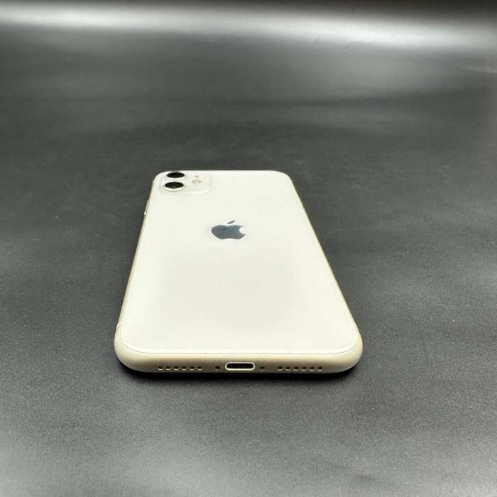 iPhone 11 256GB White