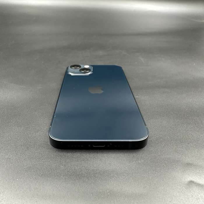 iPhone 13 128GB Midnight