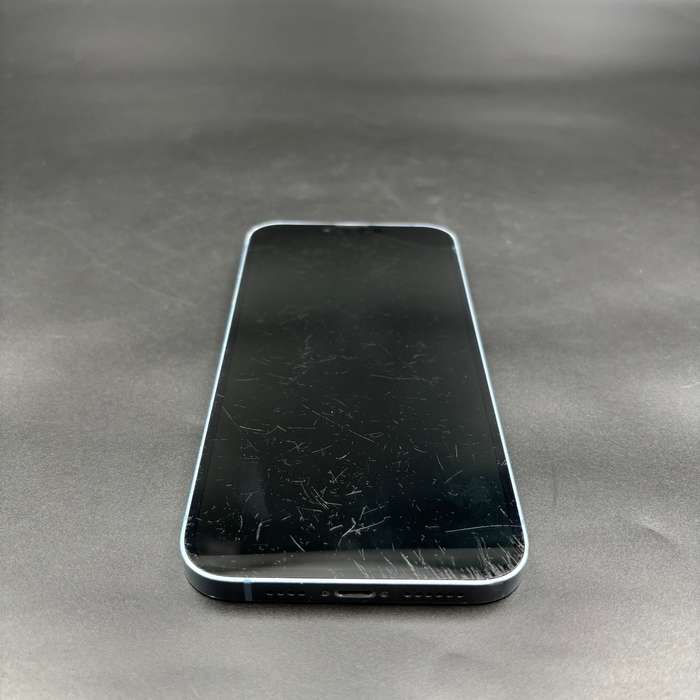 iPhone 14 Plus 128GB Blue (Cracked screen + Cracked Back)