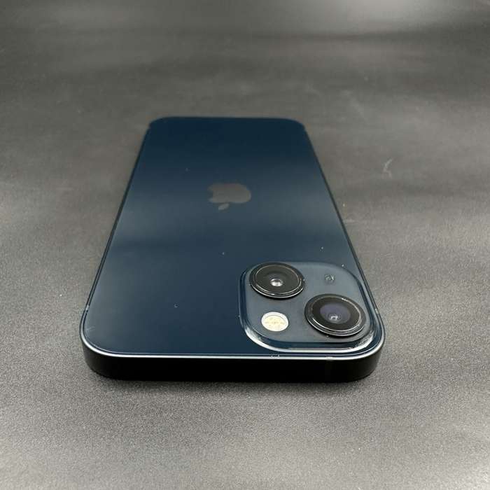iPhone 13 128GB Midnight