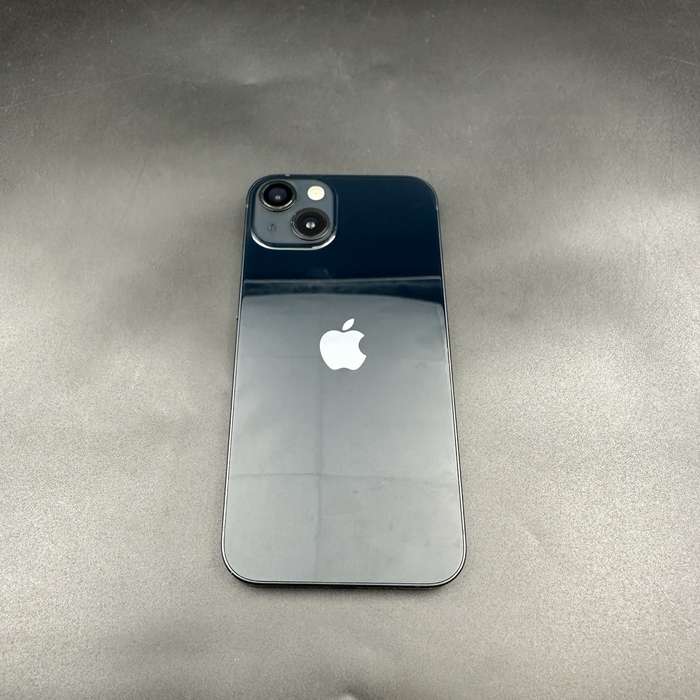 iPhone 13 128GB Midnight