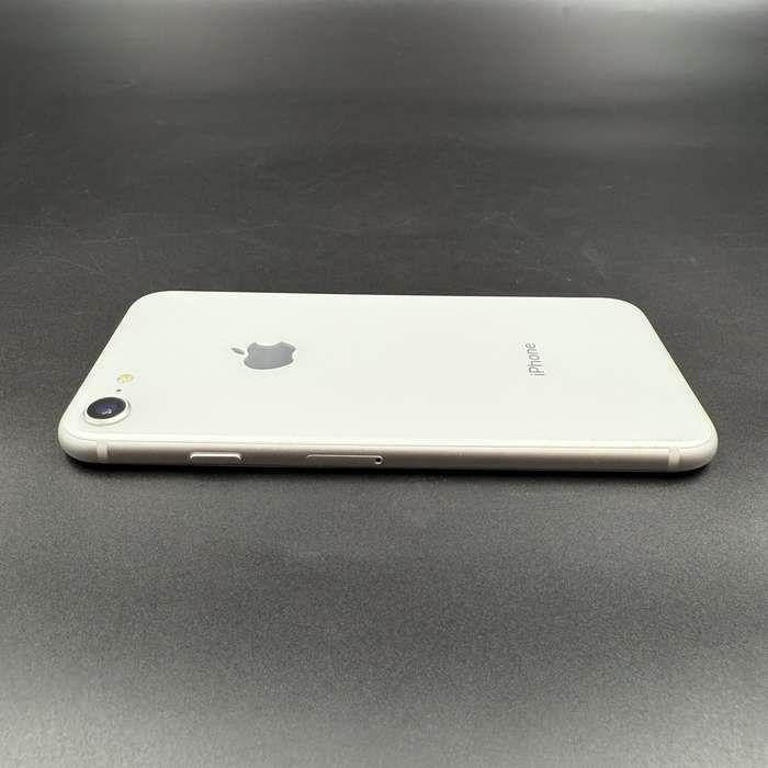 iPhone 8 64GB Silver