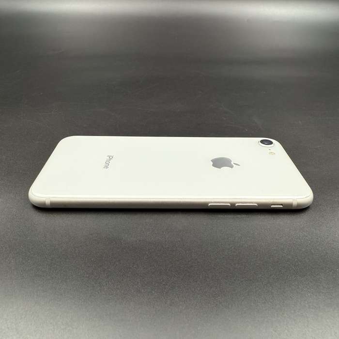 iPhone 8 64GB Silver