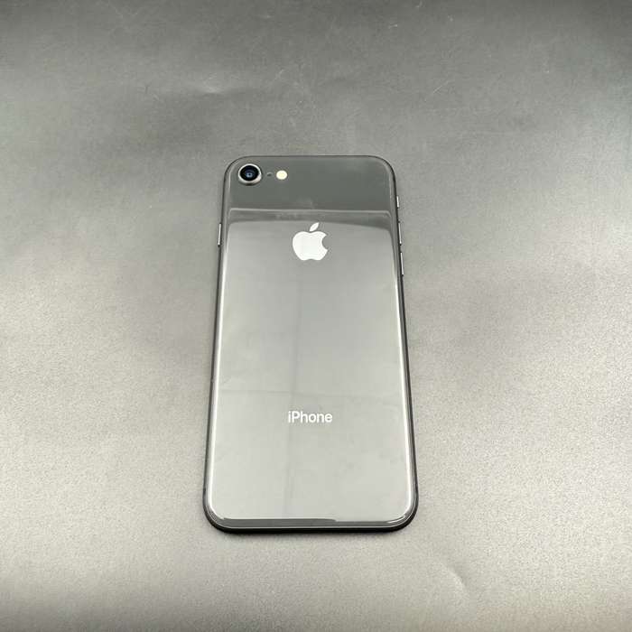 iPhone 8 64GB Space Grey