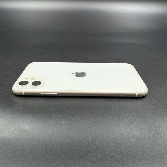 iPhone 11 256GB White