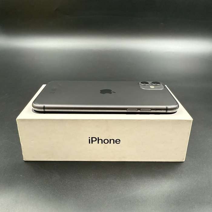 iPhone 11 64GB Black