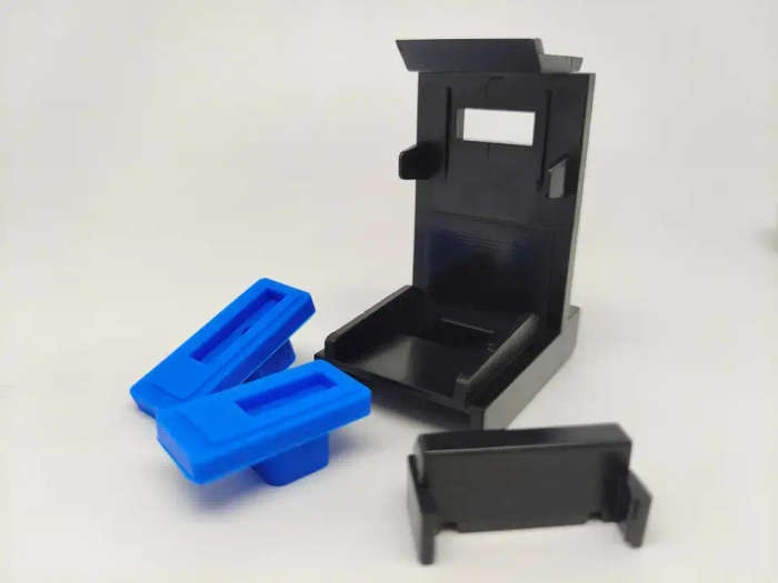 Ink suction tool clip for HP and for Canon cartridges with printhead and accessories