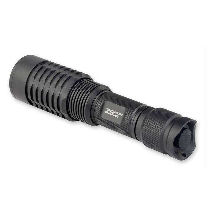 TrustFire Z9 Zoom 600 Lumen 260m Flashlight
