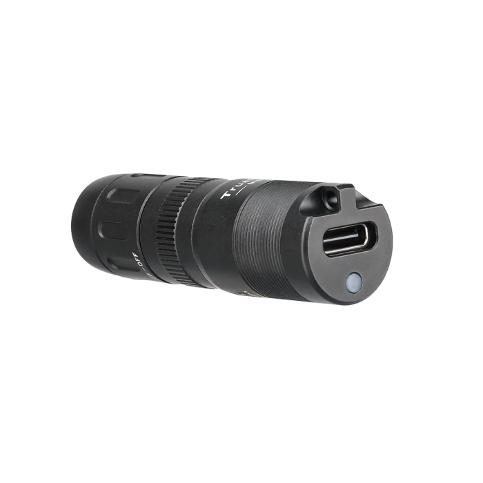 TrustFire E5 Zoom Flashlight  1350 Lumens, 450m Throw