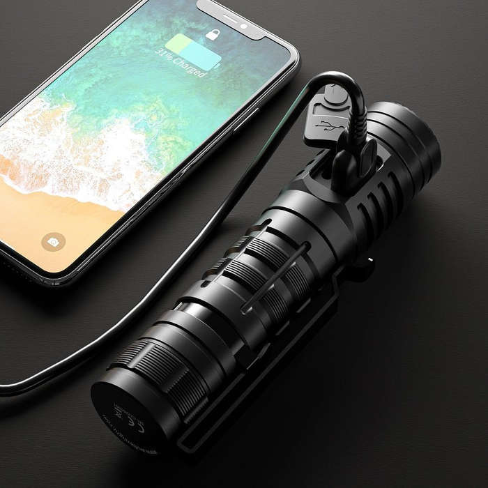 Wuben C2 2000 Lumen 358m Throw Rechargeable LED Flashlight with 21700 Battery