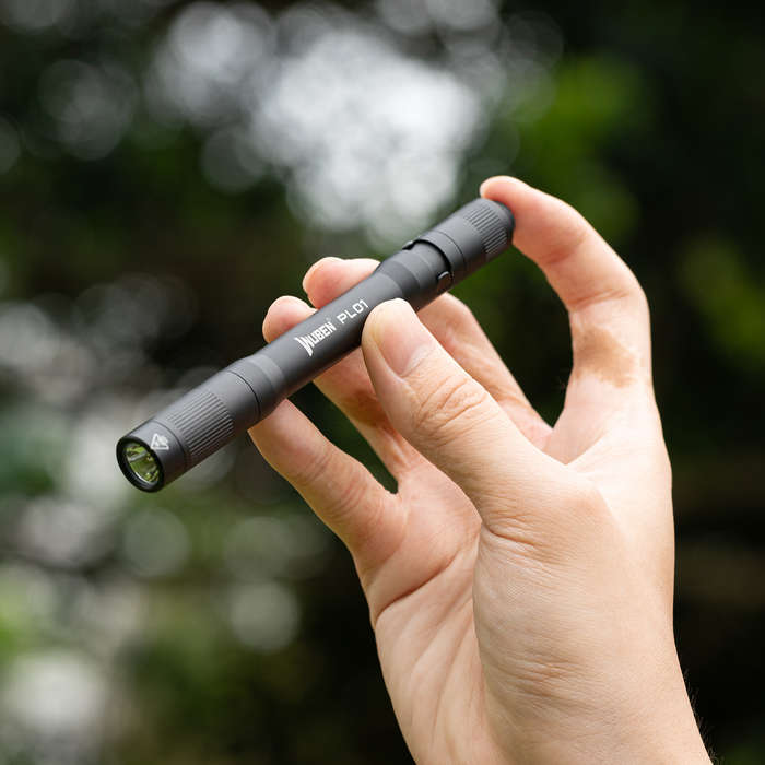 Wuben PL01 650 Lumen 85m Throw Rechargeable LED Penlight with 10880 Battery