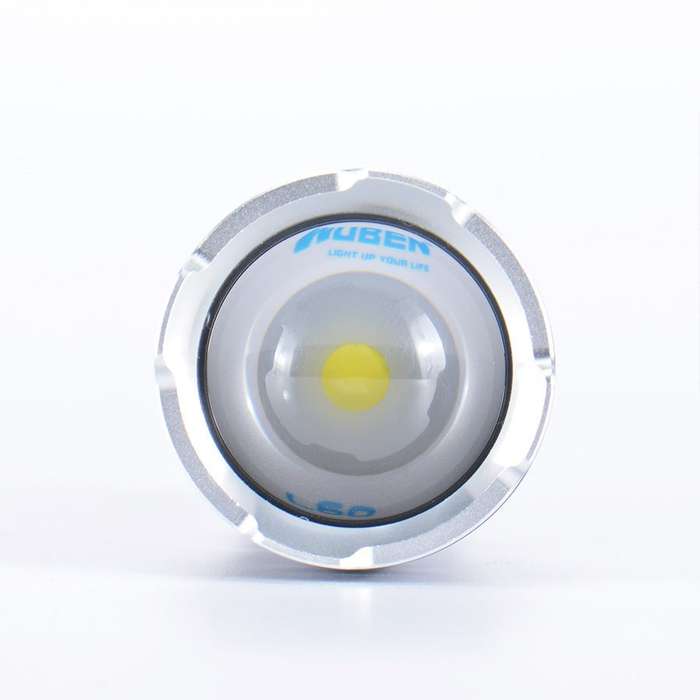 Wuben L60 1200 Lumen 320m Throw Zoomable Rechargeable LED Flashlight with 18650 Battery