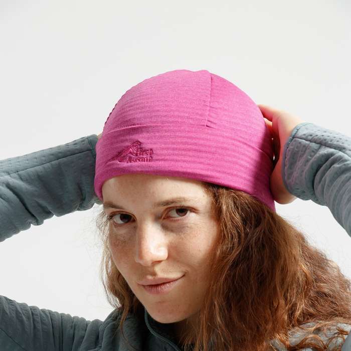 First Ascent Finn Lite Fleece Beanie (Fuschia)