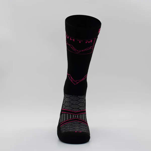 Gilnokie Dare To Trail - Crew Height Socks